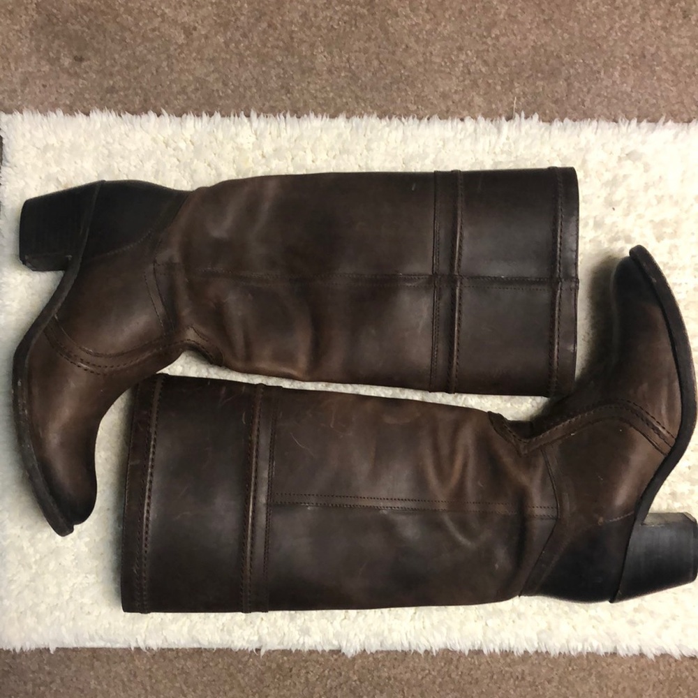 Frye Boot Brown 9B
